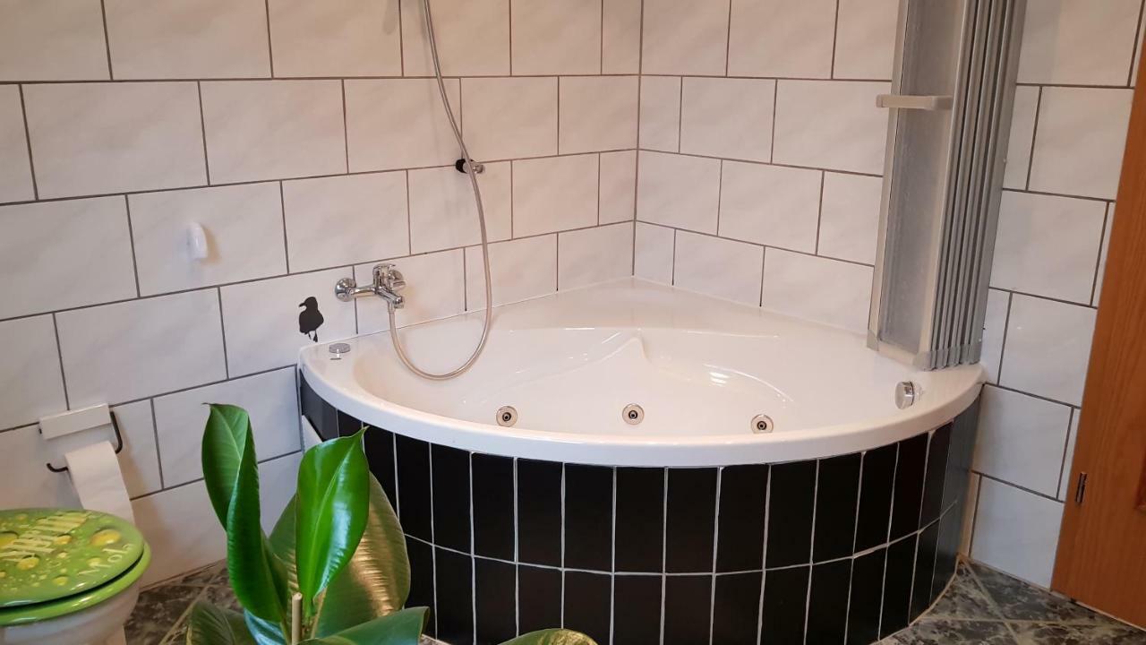 Ferienwohnung-Kormann Schkopau Buitenkant foto